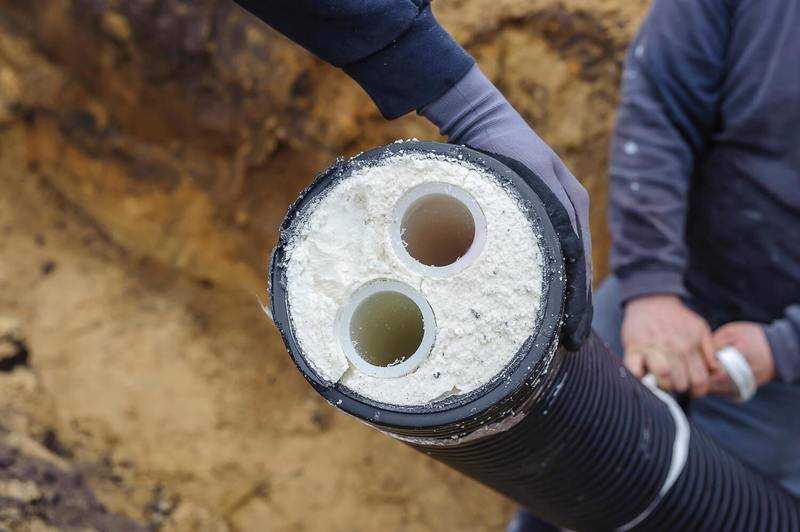 Утеплитель для труб канализации: виды, правила выбора и обзор технологии укладки