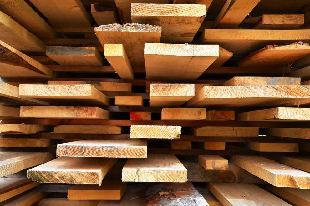 Многоэтажное деревянное строительство: что канадцу хорошо, то русскому почему нет?