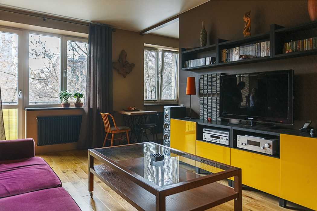 Дизайн двухкомнатной квартиры площадью 44 кв. м (76 фото): ремонт и планировка 2-комнатной квартиры в «хрущевке» и в панельном доме, зонирование