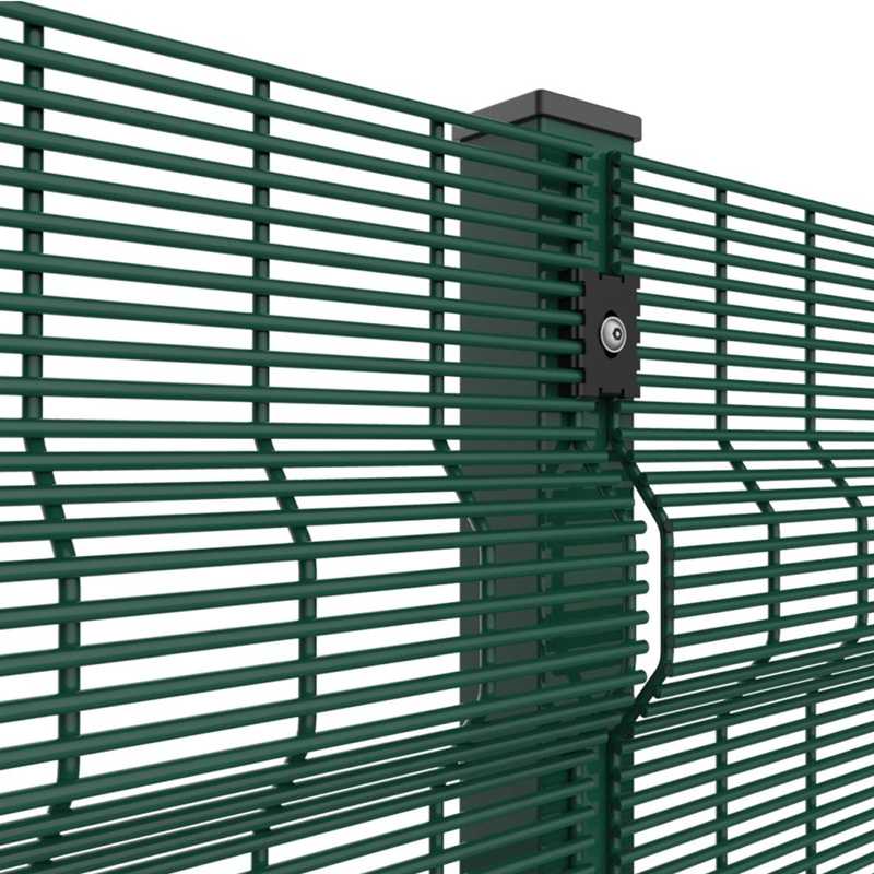 Забор из сетки рабицы своими руками - 120 фото и видео примеры сооружения и установка практичного забора