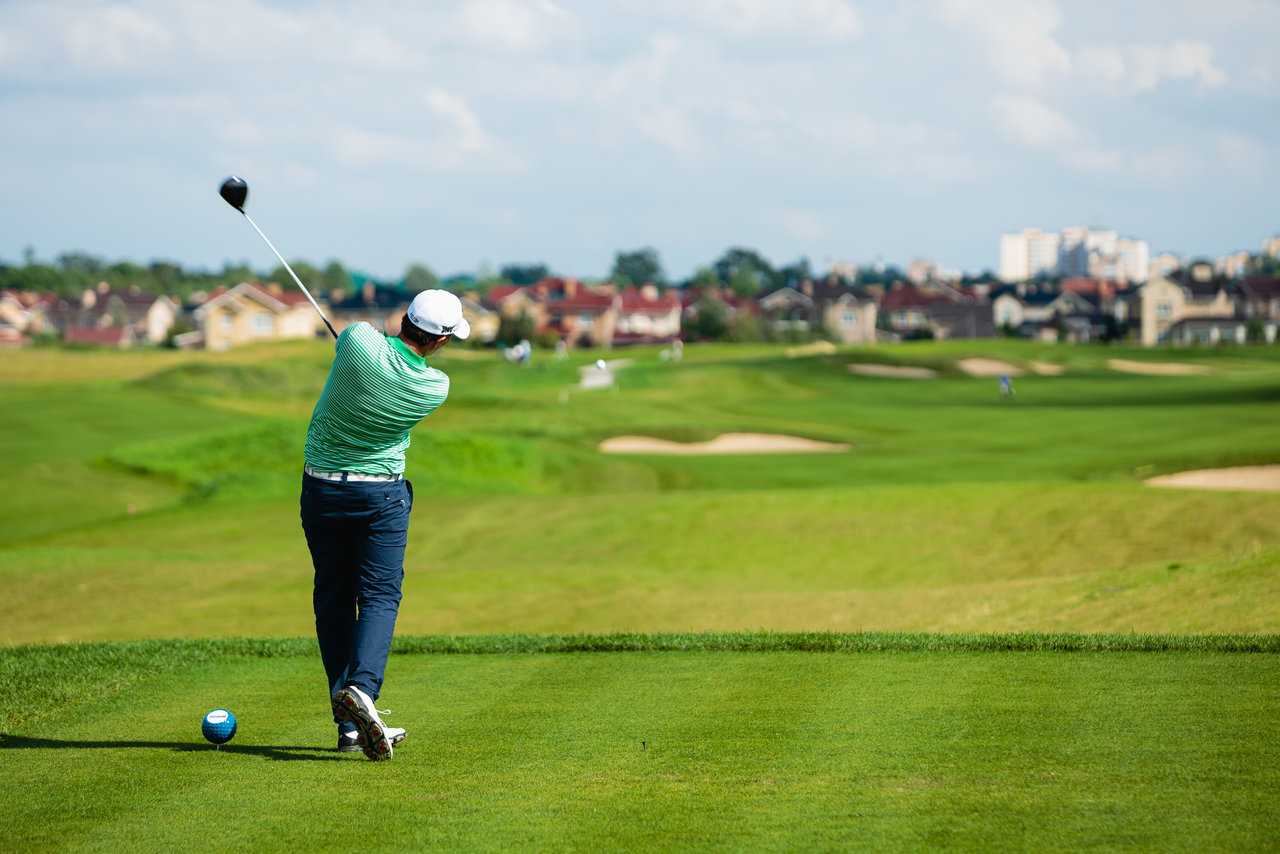10 лучших клубов для игры в гольф. гольф портал - golf.ua