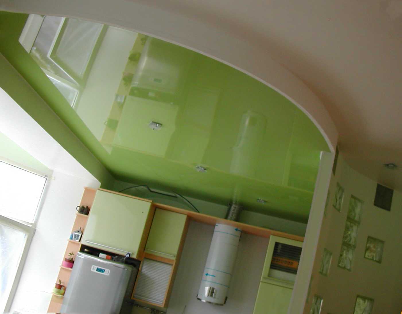 Можно ли делать натяжной потолок на кухне: можно ли устанавливать, как сделать, практичны ли, можно ли натягивать