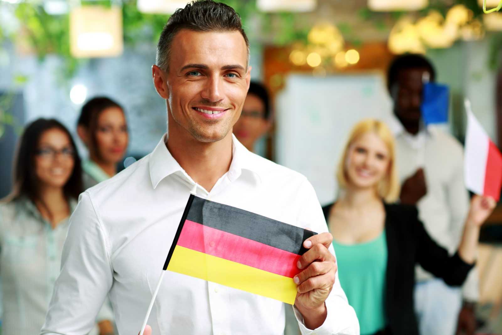 Трудоустройство граждан снг в германии в  2021  году: вакансии, условия, зарплаты