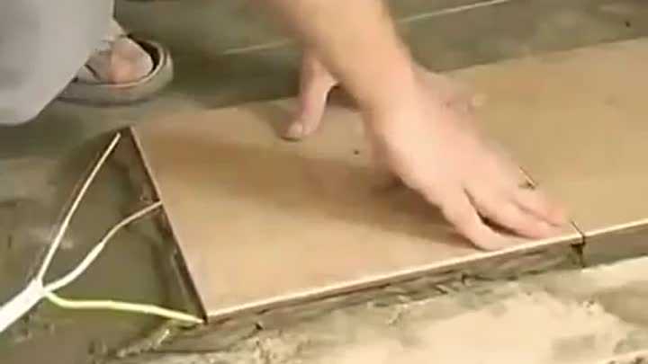 Как правильно выполнить кладку керамической плитки на гипсовую штукатурку