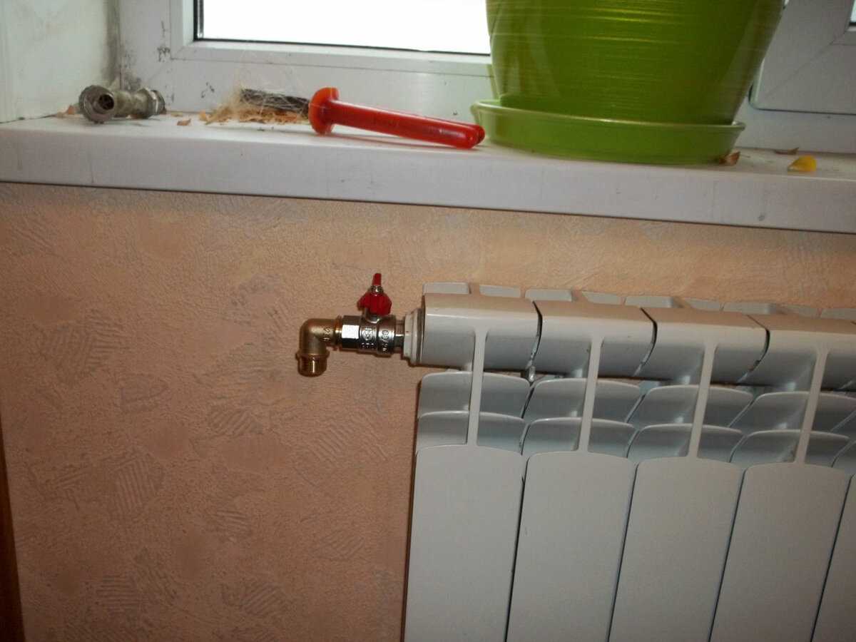 Замена радиаторов отопления в квартире и частном доме | гид по отоплению