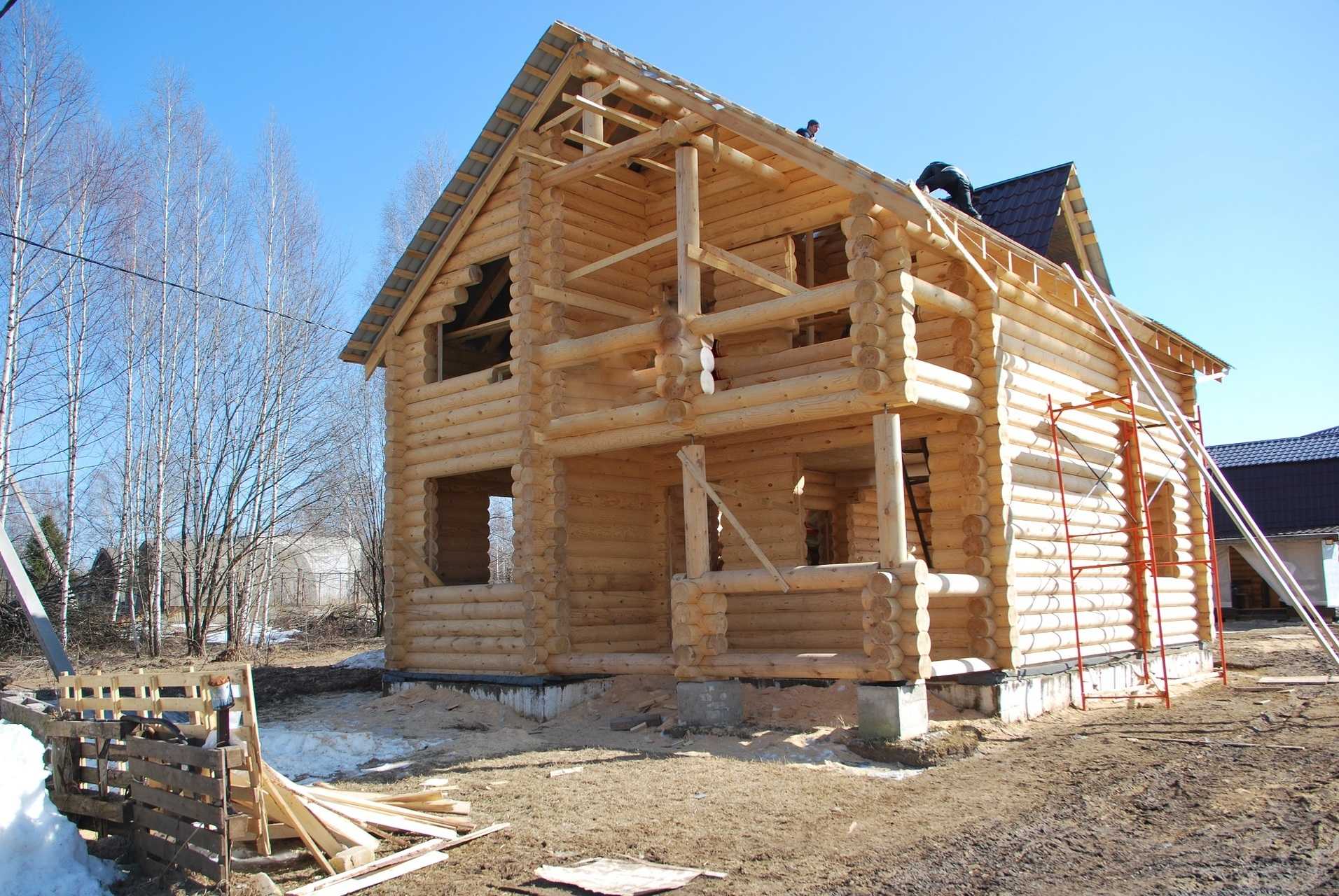 Что важно учитывать при строительстве бревенчатого дома