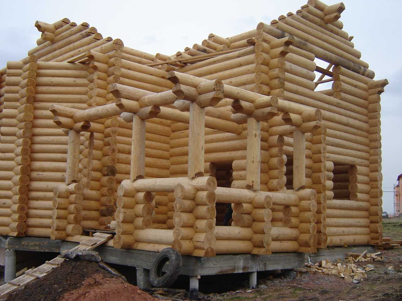 Нюансы строительства бревенчатого дома