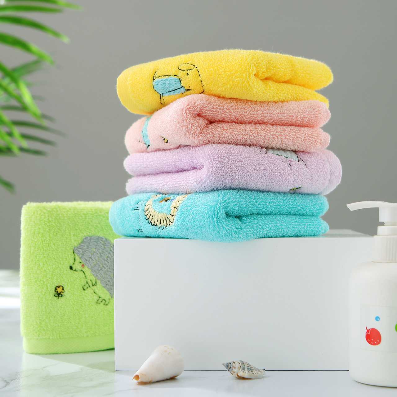 Как стирать полотенца, чтобы они оставались мягкими и яркими