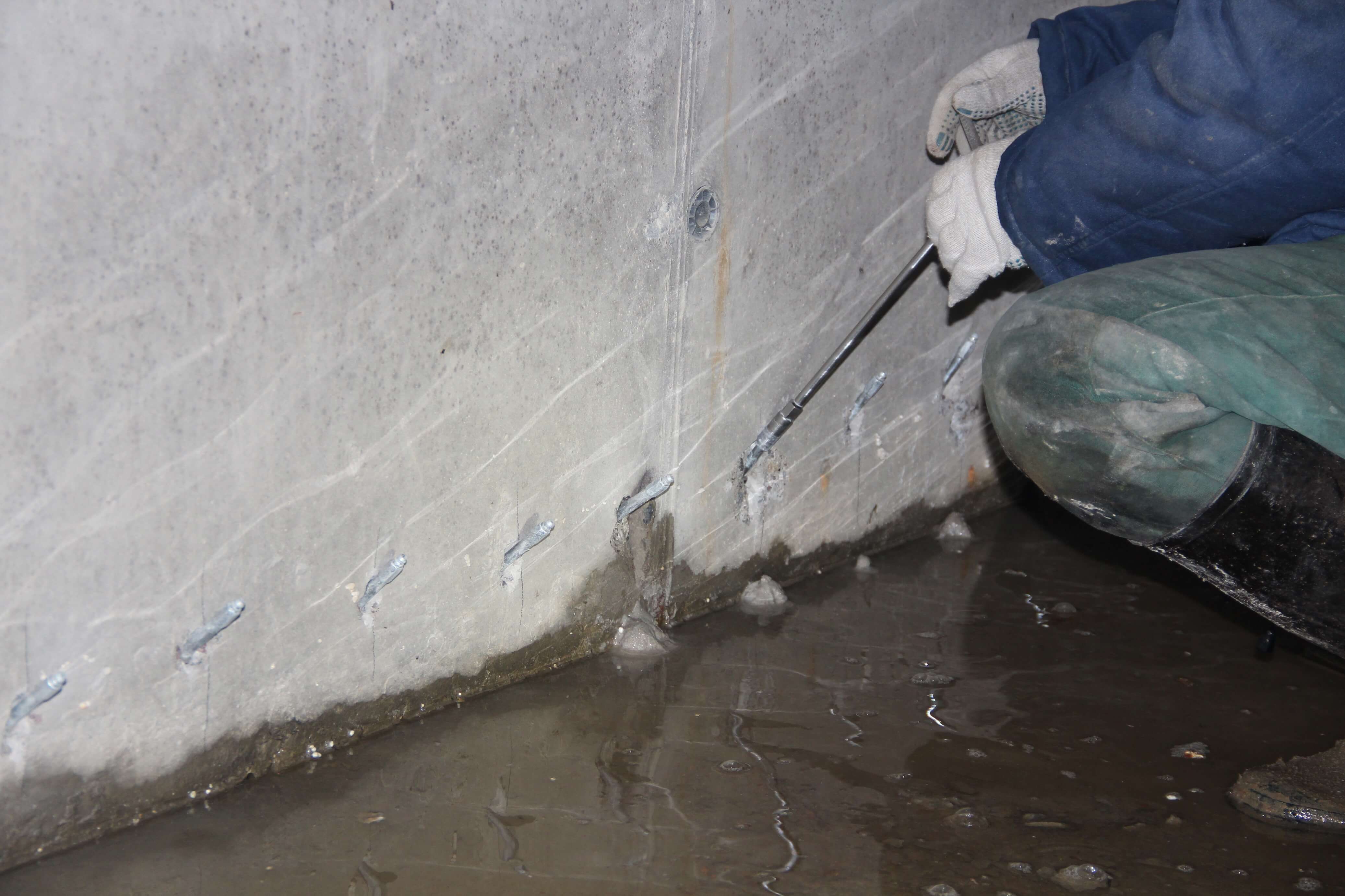 Что такое цементная гидроизоляция, основные виды: обмазочная, полимерная, способы применения | все о бетоне