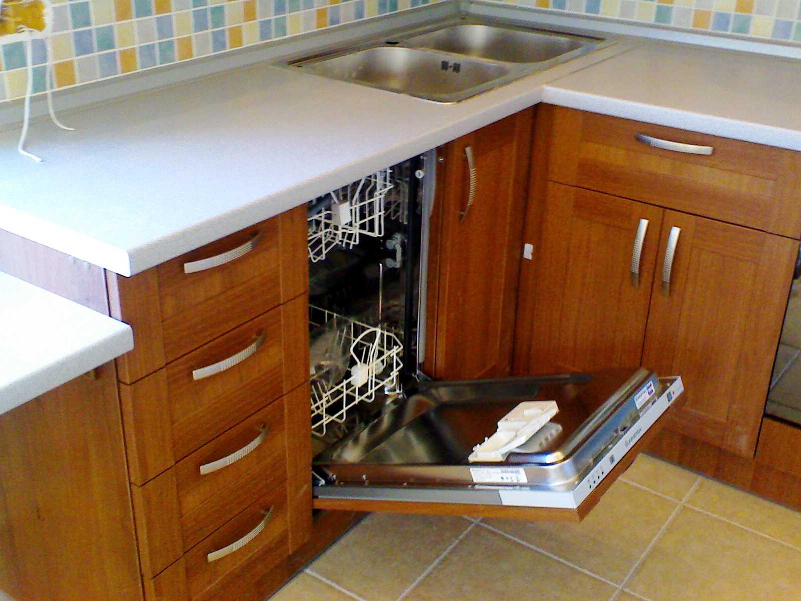 Как установить посудомоечную машину – пошаговая инструкция