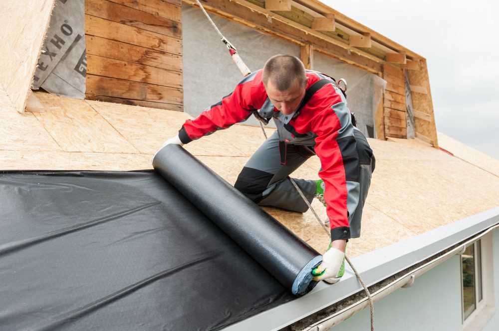 Какую пленку выбрать для гидроизоляции крыши?