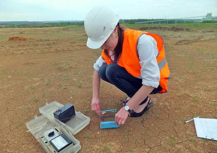 Геология земельного участка: исследования состава грунта, поверхностных вод и расчет усадки, оформление и регистрация результатов