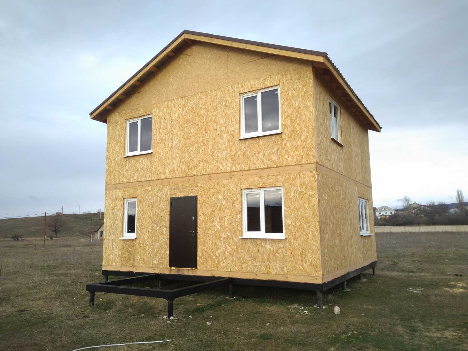 Внешняя отделка дома из сип панелей: варианты отделки фасада дома снаружи
