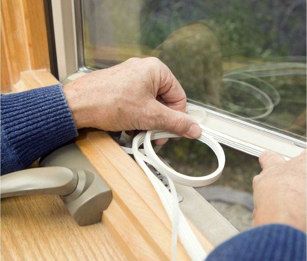 Как утеплить пластиковые окна своими руками правильно